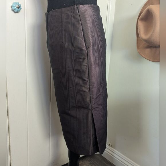 MaxMara Pull-On Silk Skirt 6 Quiet Luxury Minimalism Rebel Punk Whimsigoth - Picture 6 of 9